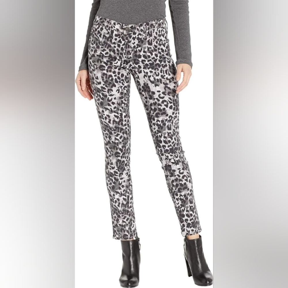 ‼️NWOT‼️AG Adriano Goldschmeid leapord print pants 26R